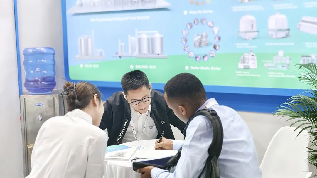 聚焦健康飼料，共繪行業(yè)新篇 | 良友股份亮相泰國(guó) VICTAM ASIA 2024(圖2)